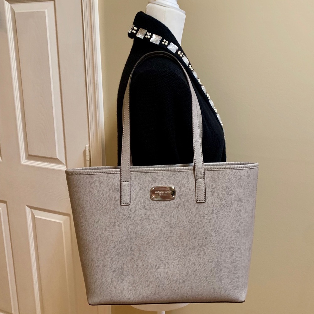 Michael Kors Simple Elegance Carry-All Tote